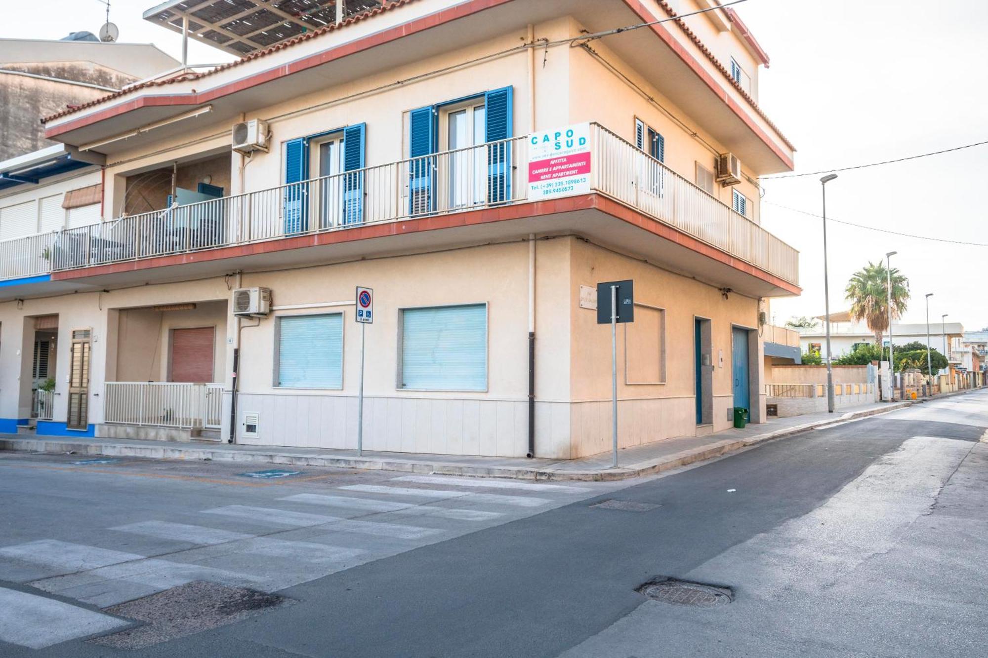 Caposud - Appartamento Salgari マリーナ・ディ・ラグーザ エクステリア 写真